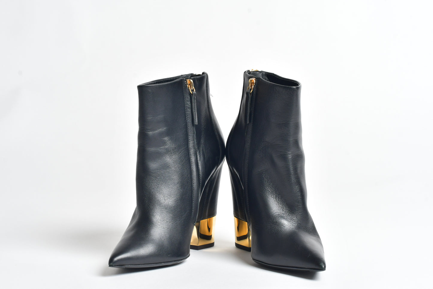 Giuseppe Zanotti - Gold Claw Zip Pointed Toe Bootie